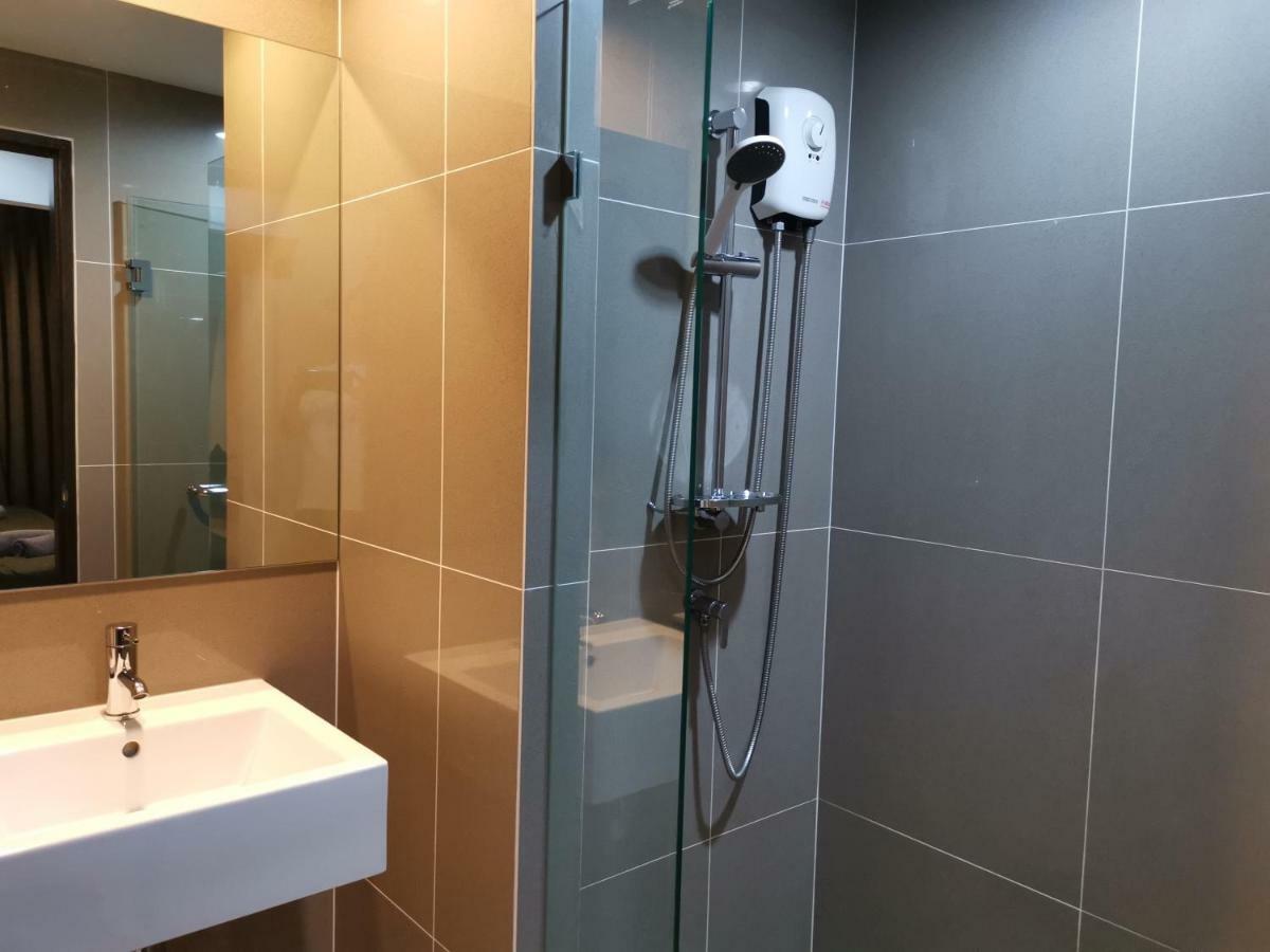 5 Floor - Centrio Condominium In Phuket Town - 30 Mins To Beaches Zewnętrze zdjęcie